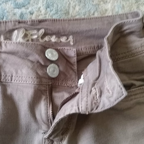 Wallflower Distressed Cuff Denim Jeans - Picture 12 of 16